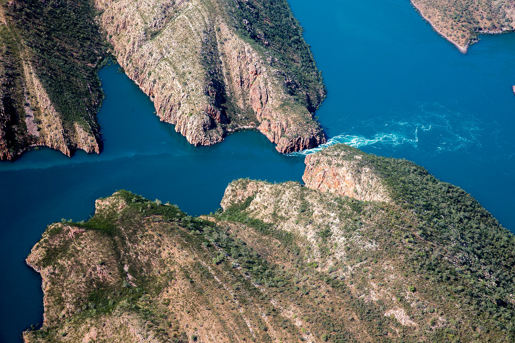 Flight to Horizontal Falls