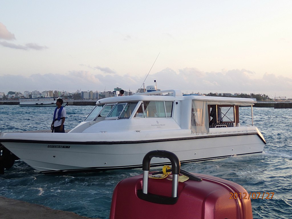 Maldives Speedboats