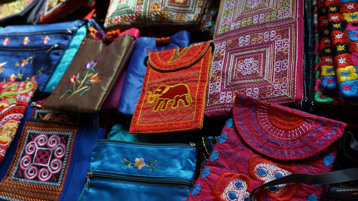 A walk down the Art Market in Bali