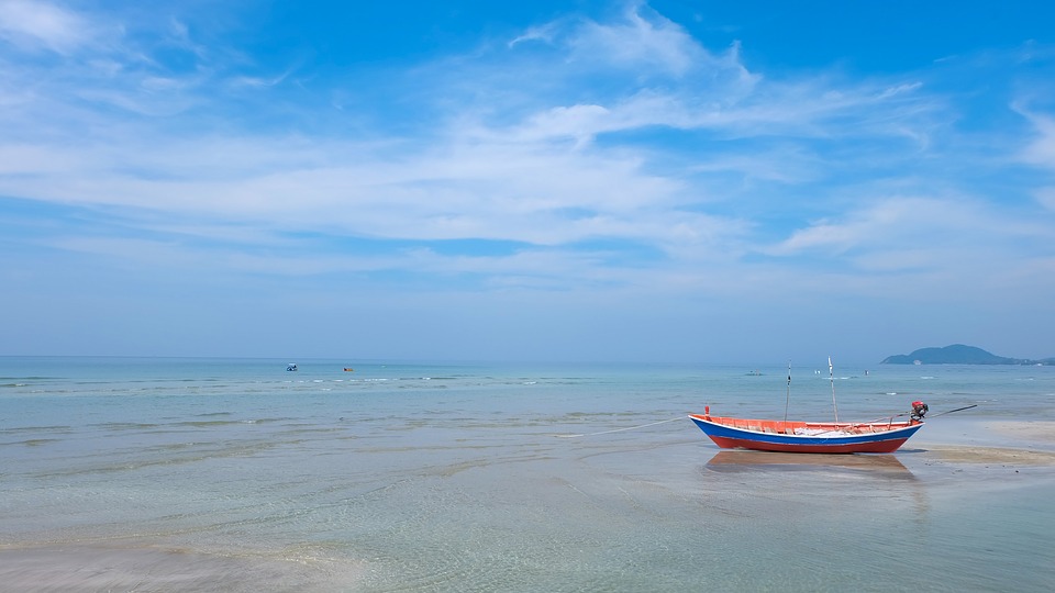 Exploring the Chanthaburi coast