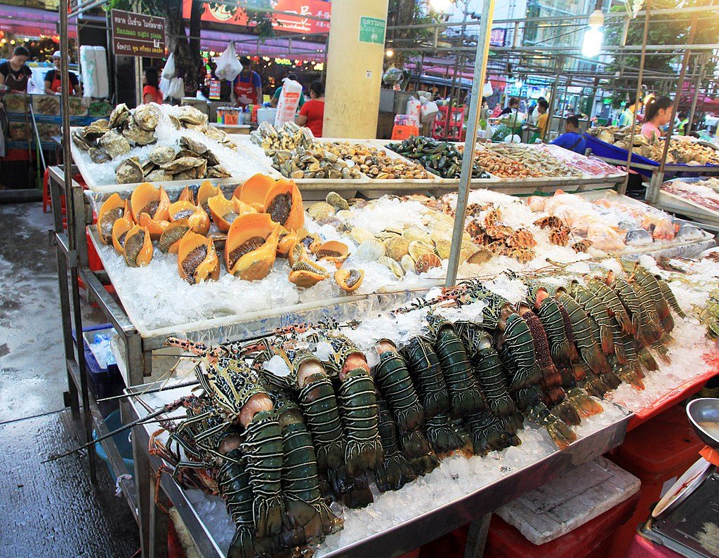 Phuket Seafood Market - Places Where You Can Avail Yourself of Yummy ...