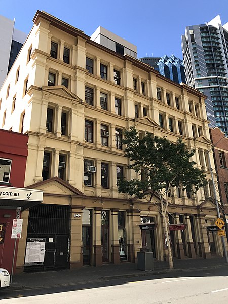 Explore Art Galleries in Brisbane