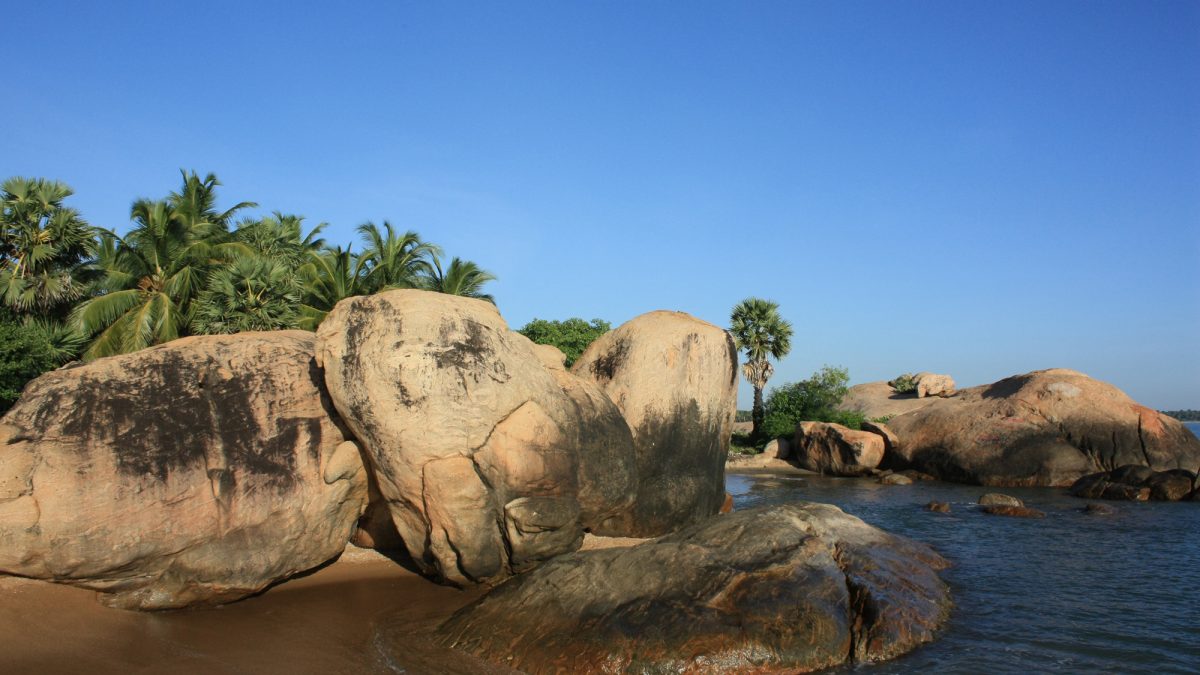Coastal Bliss at Pasikuda Beach, Sri Lanka