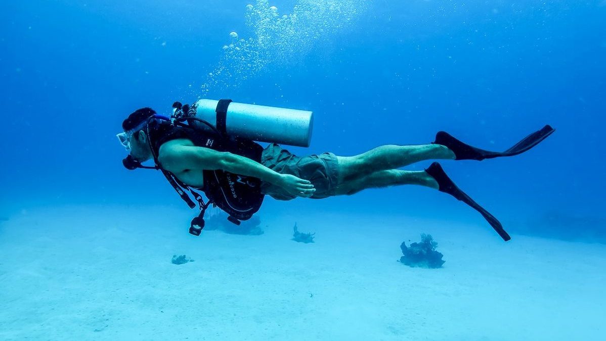 How To Enjoy Scuba Diving in Maldives