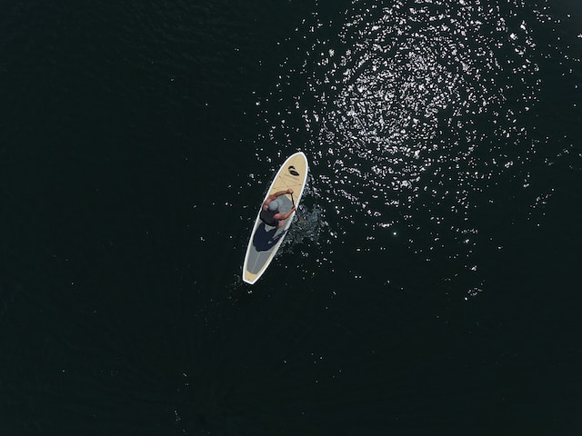 Stand-Up Paddleboarding (SUP)