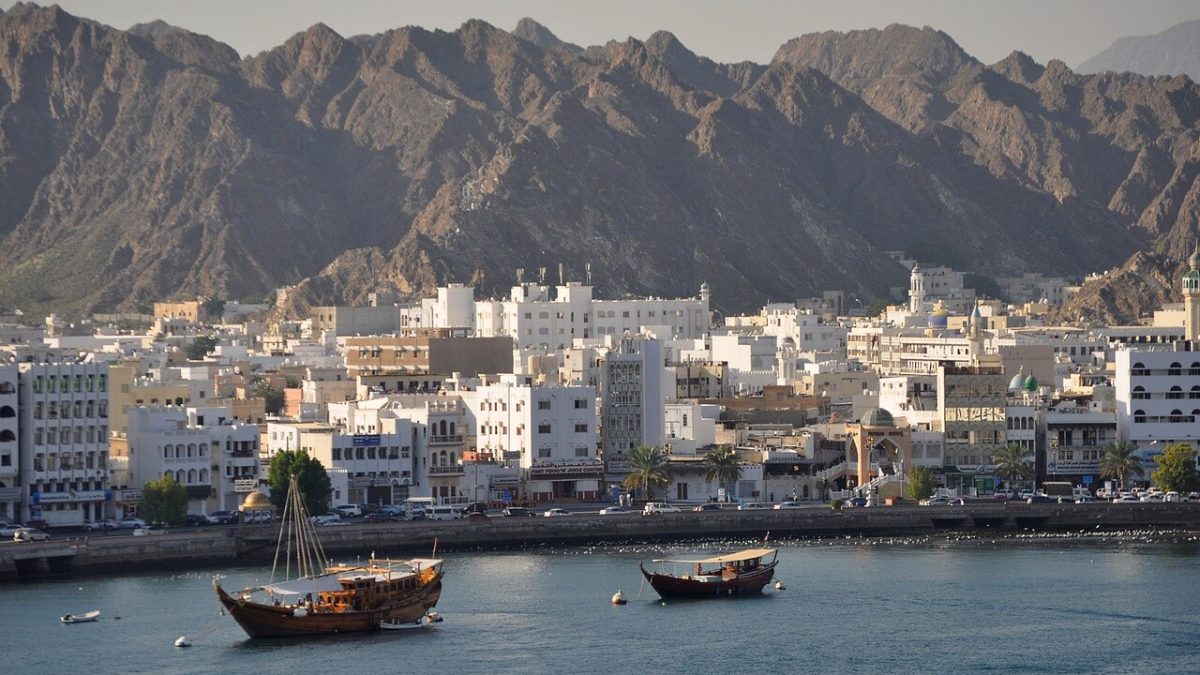 The Ultimate Oman Travel Guide