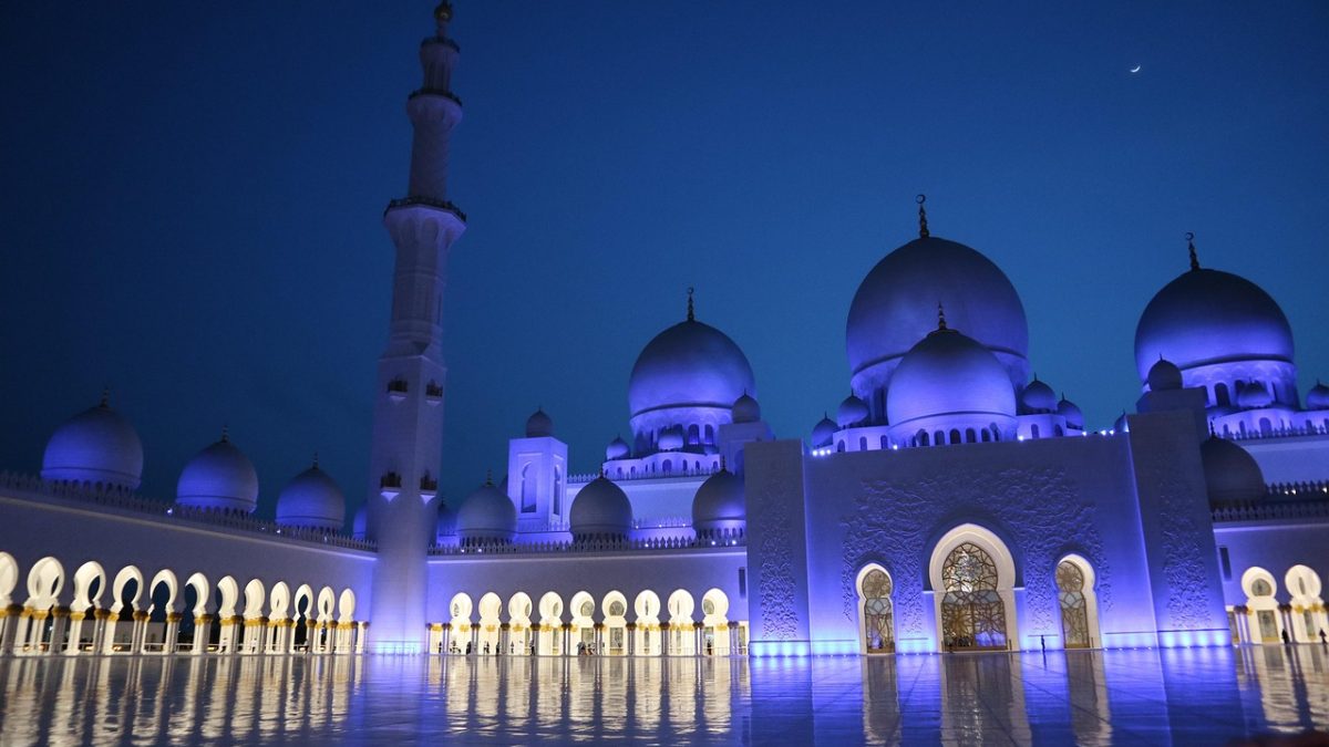 Discover the Diverse Allures of Abu Dhabi