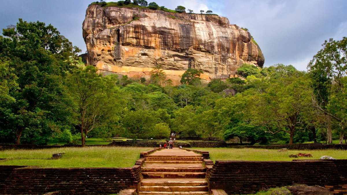Solo in Sigiriya: Unwinding Amid Ancient History and Timeless Beauty