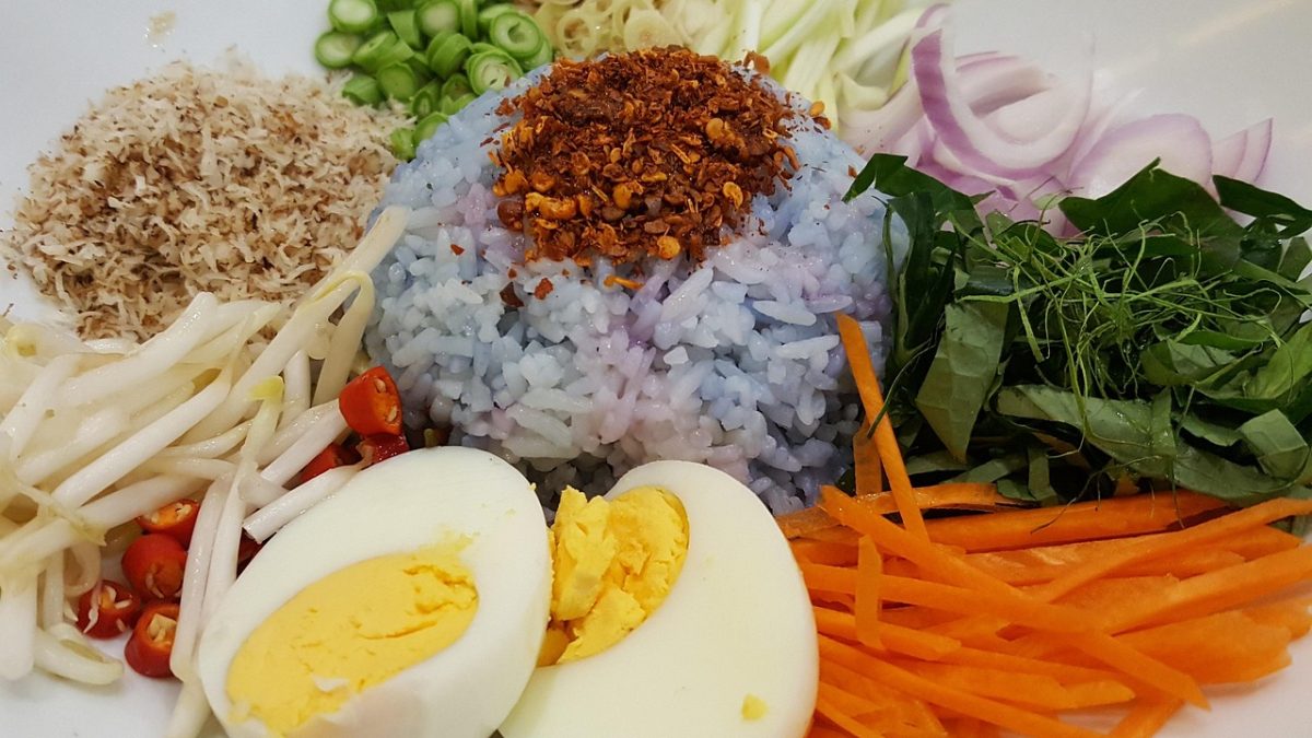Experiencing the Best of Thai Flavours in the Maldives: Beyond the Typical