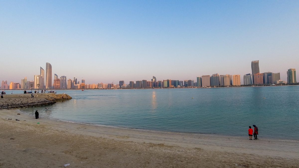 Sustainable Luxury Travel in Abu Dhabi: Experiences Beyond the Skyline