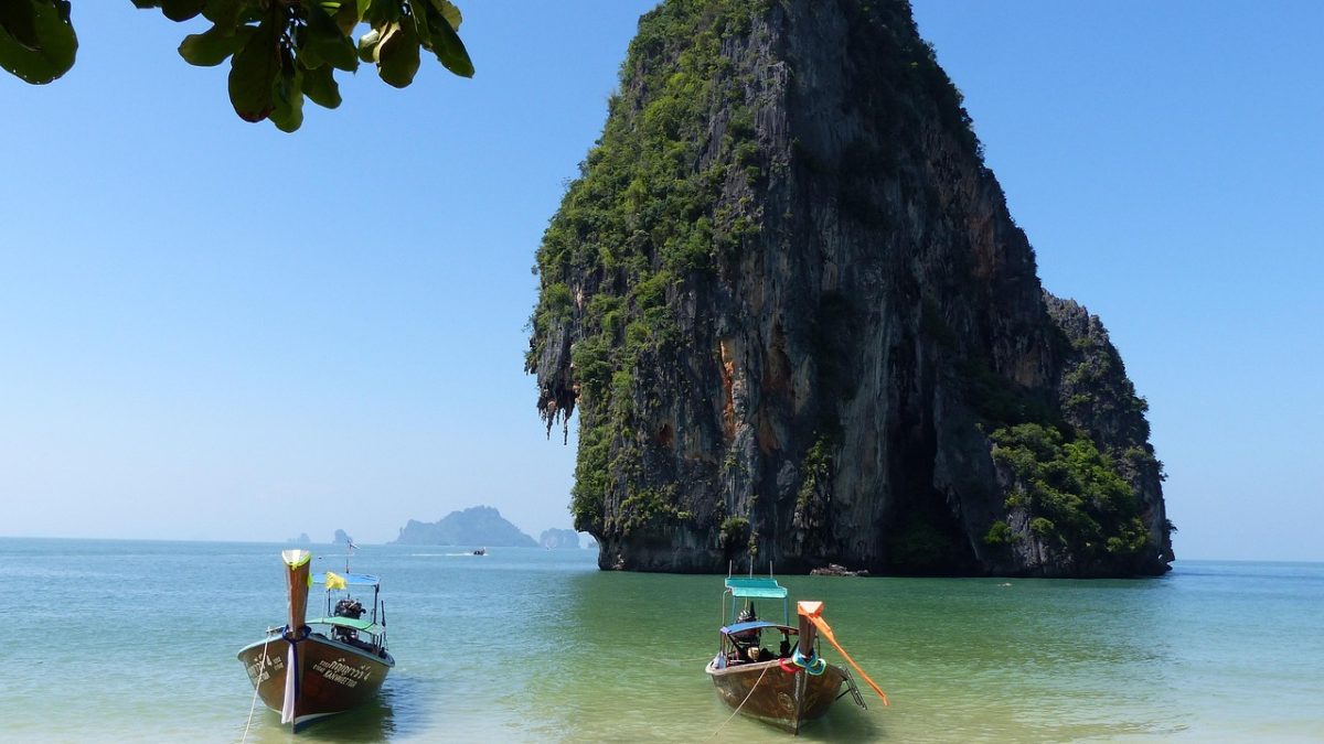 What to Pack for Krabi: Your Ultimate Tropical Guide 