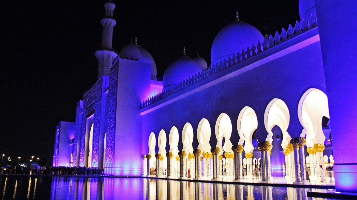 Discovering Abu Dhabi: Top Things to Do & See