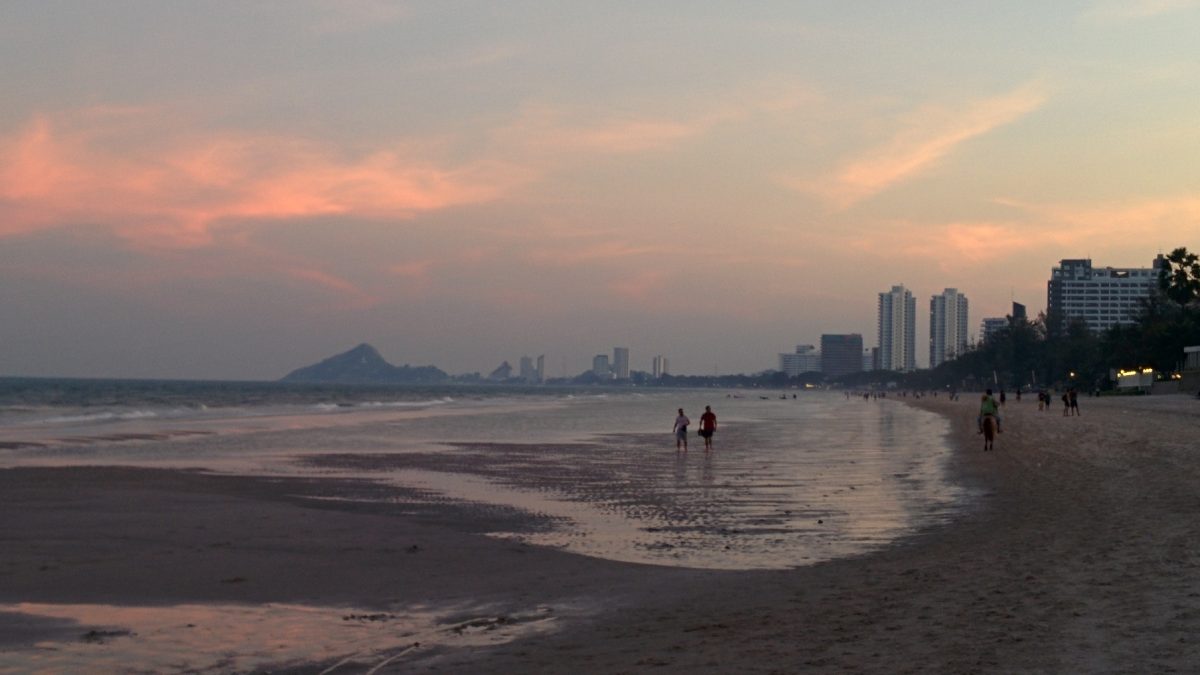Cultural and Wellness Experiences in Hua Hin: A Simple Guide to Relaxation
