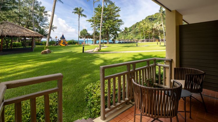 Luxury resort in Phuket with ocean views