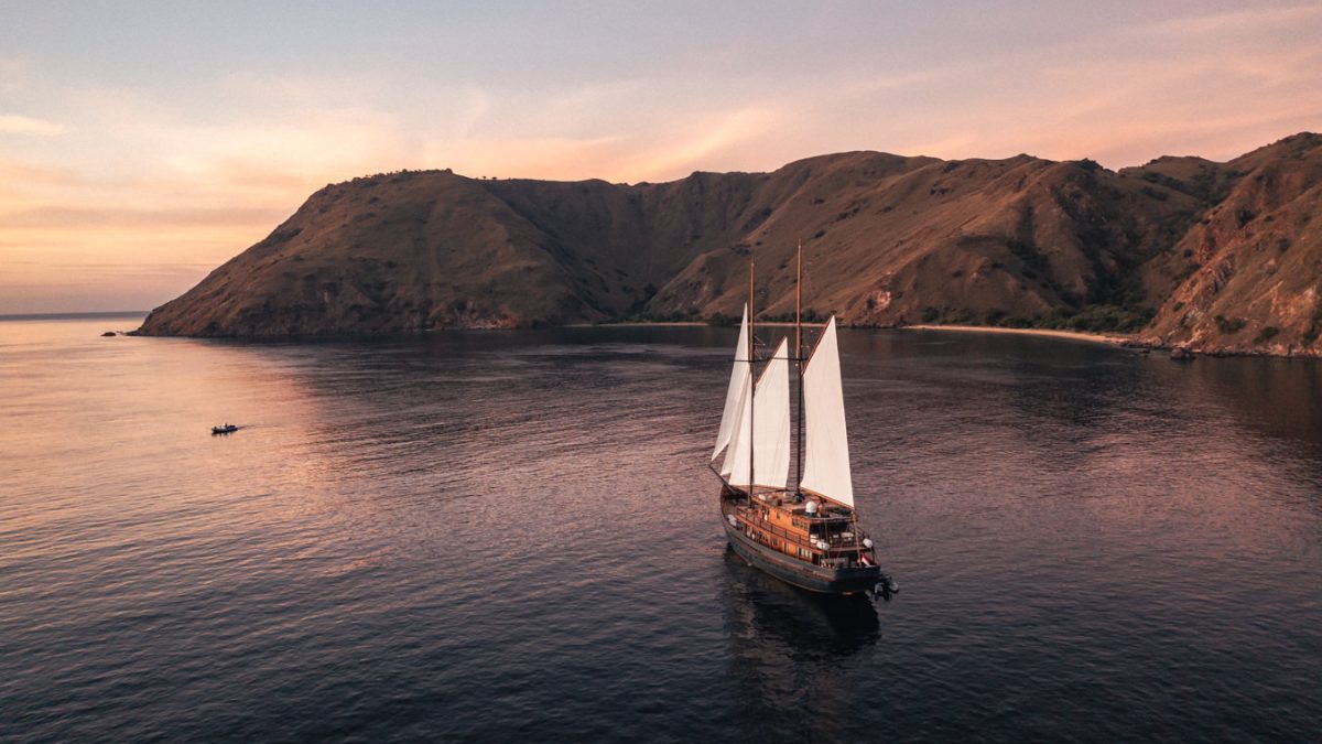 Experiencing Raja Ampat by Luxury Cruise