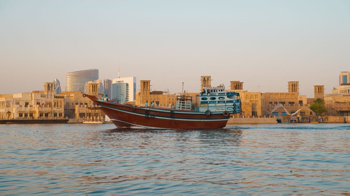 Exploring Old Dubai: A Cultural Experience in Deira