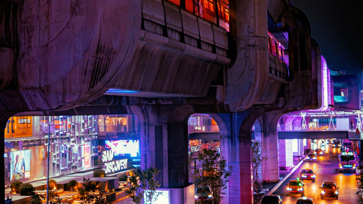 How to Explore Bangkok Easily Using the MRT from Ratchada