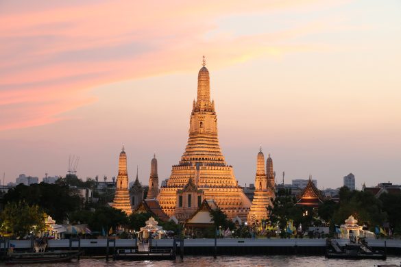 Best Things to Do Along Bangkok's Chao Phraya River