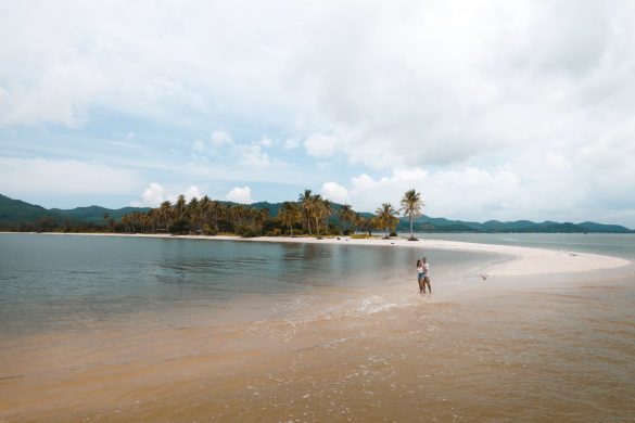 Why is Koh Yao Yai perfect for a slow travel holiday?