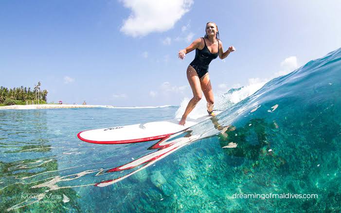 What Makes the Maldives Ideal for a Luxury Surfing and Diving Holiday?