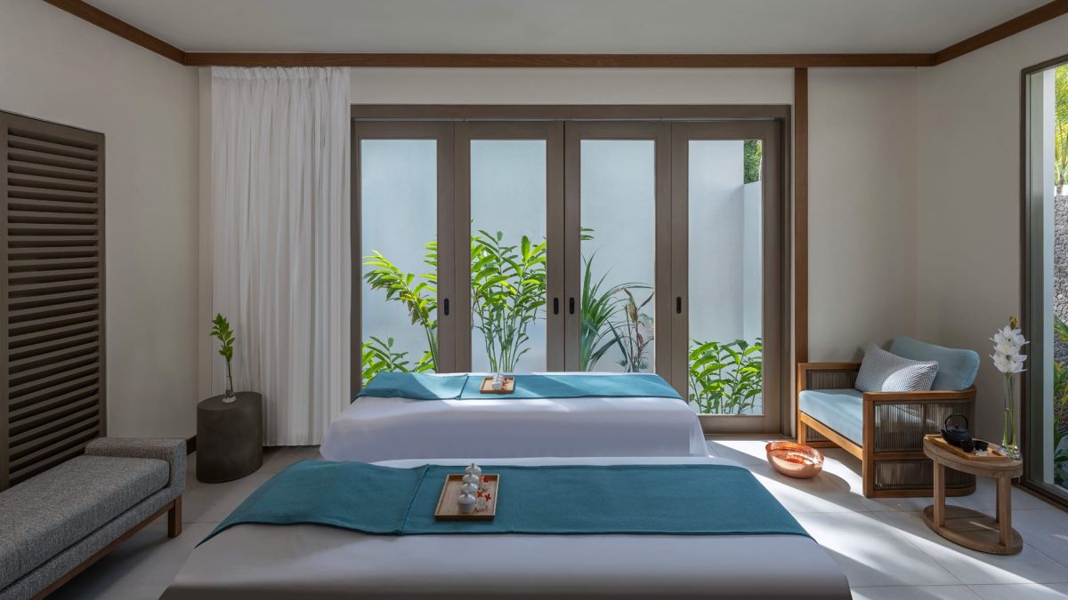 Why a Seychelles Couples’ Spa Honeymoon Is Absolutely Worth the Long-Haul Flight