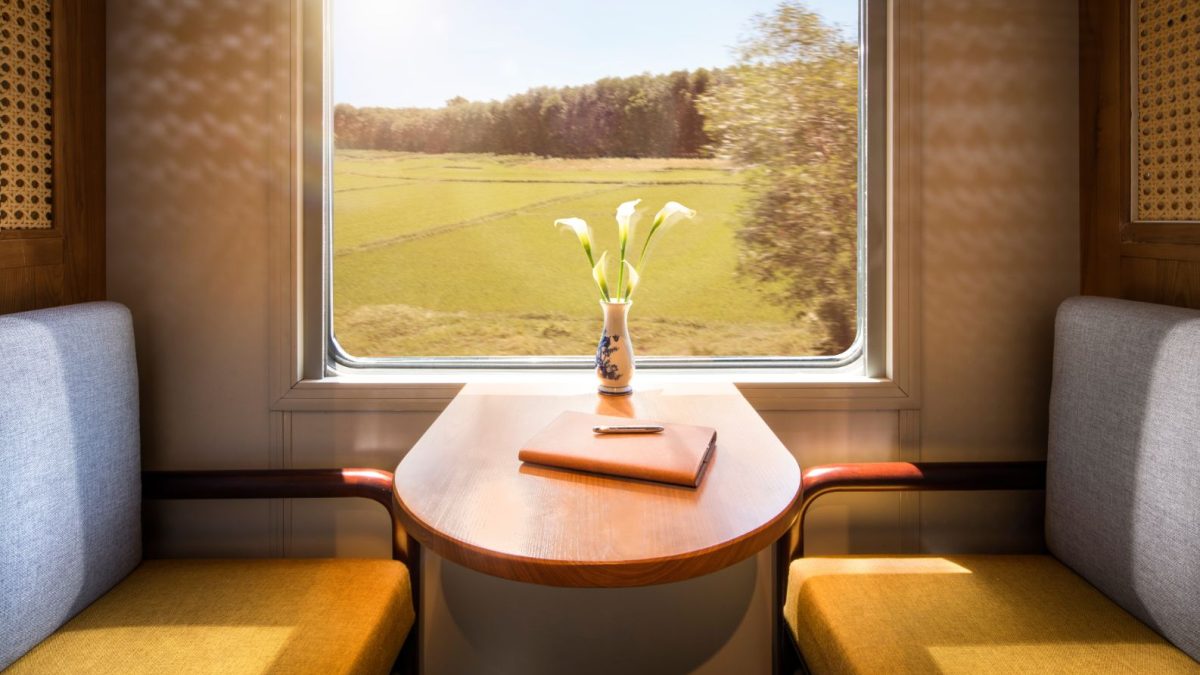 How to Combine Luxury Train Travel with a Luxury Vietnam Stay